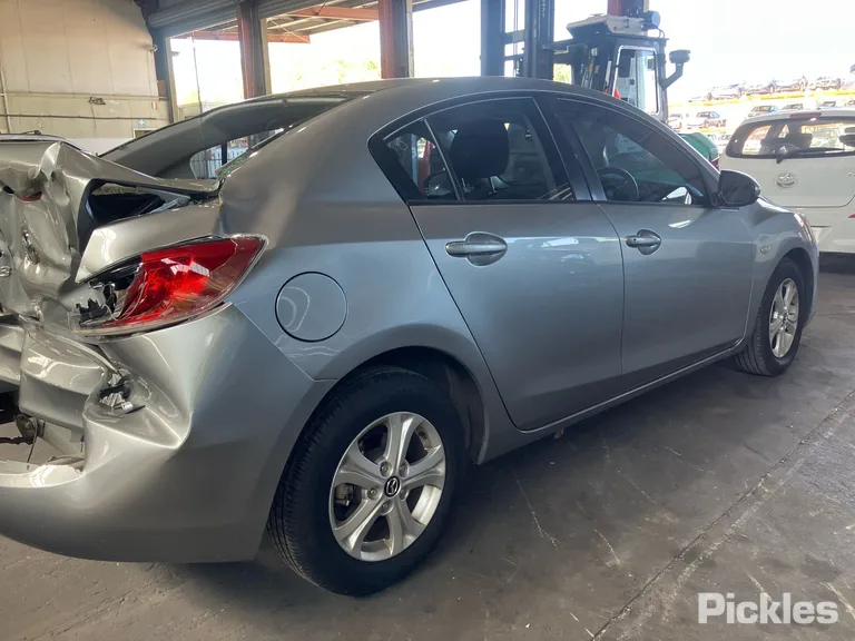 2013 Mazda 3 Used VIN JM0BL10F200378626 – photo 23