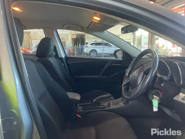 2013 Mazda 3 Used VIN JM0BL10F200378626 – photo 24