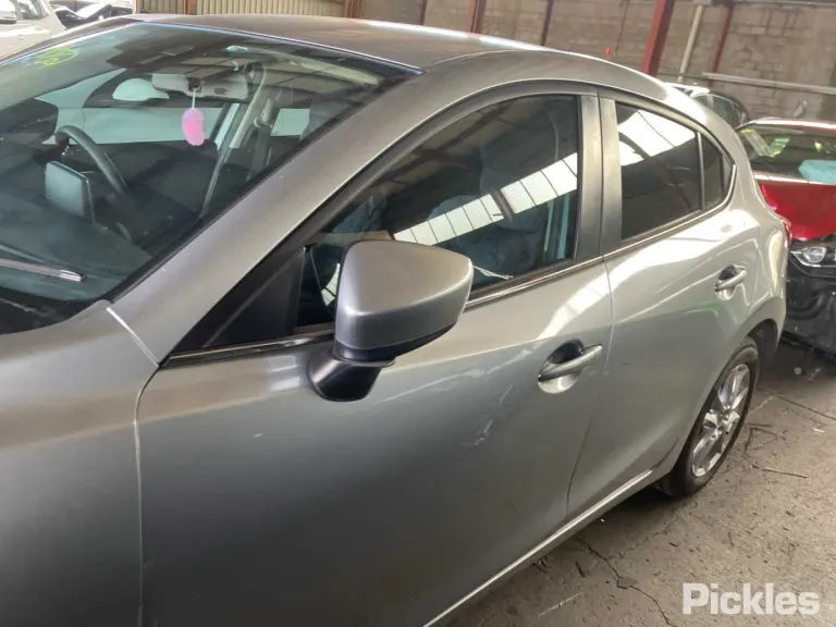 2015 Mazda 3 Damaged VIN JM0BM547810172673 – engine bay