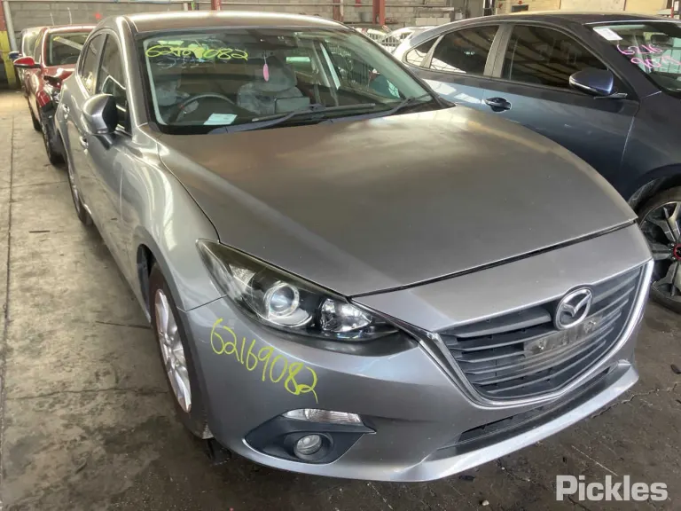 2015 Mazda 3 Damaged VIN JM0BM547810172673 – photo 22