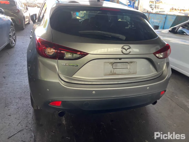 2015 Mazda 3 Damaged VIN JM0BM547810172673 – photo 26