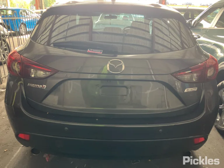 2015 Mazda 3 Damaged VIN JM0BM547810180127 – photo 29