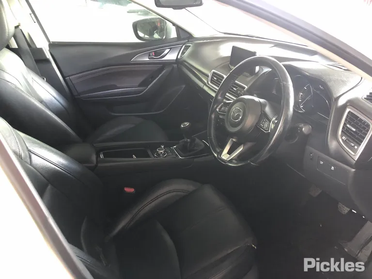2017 Mazda 3 Used VIN JM0BN543610176509 – photo 26