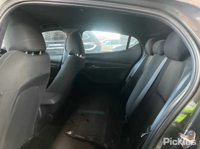 2023 Mazda 3 Used VIN JM0BP2H7A01304288 – interior seats