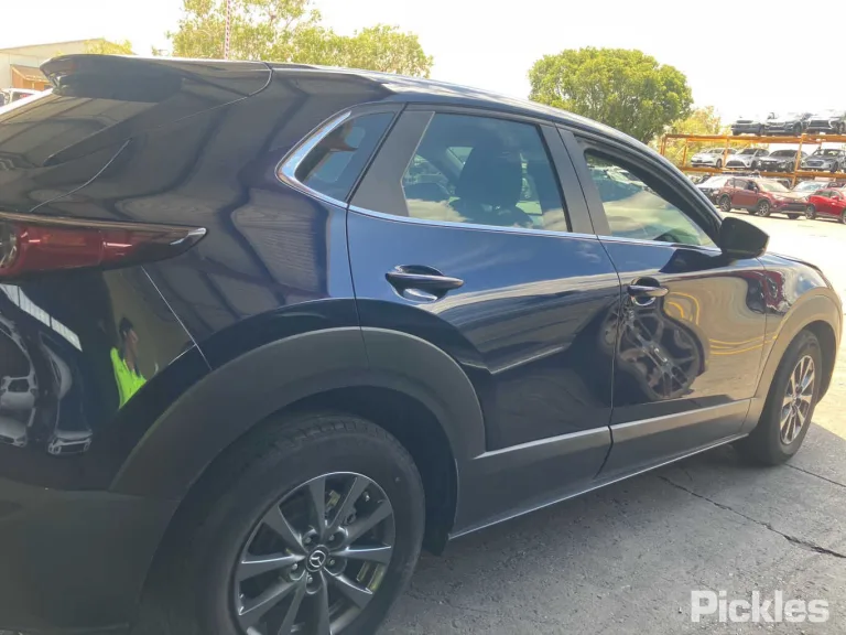 2022 Mazda CX-30 Damaged VIN JM0DM2W7A00211255 – side profile