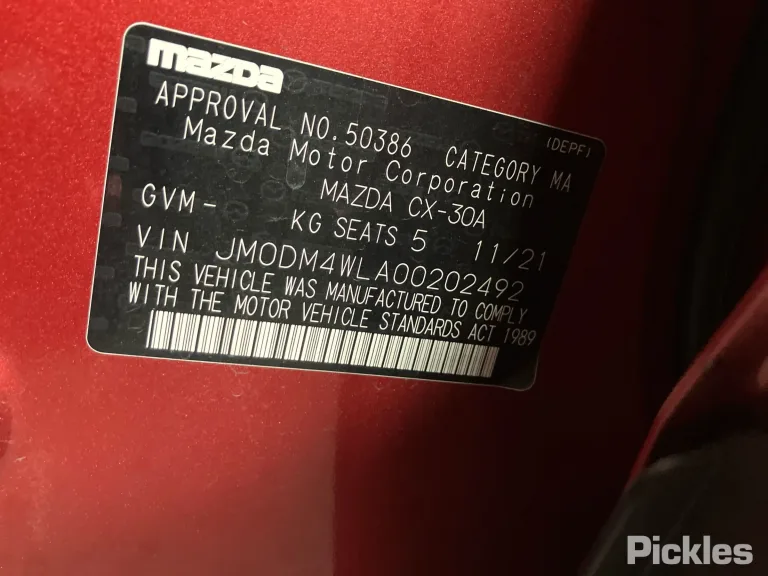 2021 Mazda CX-30 Damaged VIN JM0DM4WLA00202492 – interior seats 2021 Mazda CX-30 Damaged VIN JM0DM4WLA00202492 – interior seats