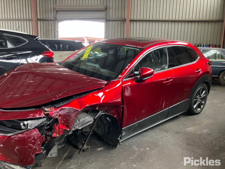 2021 Mazda CX-30 Damaged VIN JM0DM4WLA00202492 – exterior detail 2021 Mazda CX-30 Damaged VIN JM0DM4WLA00202492 – exterior detail