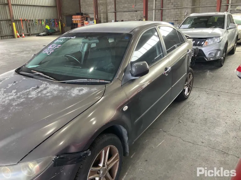 2007 Mazda 6 Damaged VIN JM0GG103200543466 – exterior detail