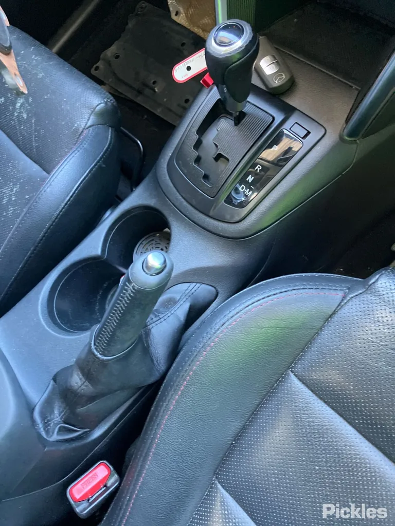 2013 Mazda CX-5 Used VIN JM0KE102100211779 – exterior detail