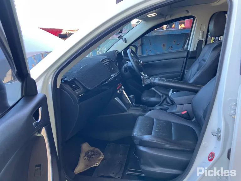 2013 Mazda CX-5 Used VIN JM0KE102100211779 – photo 23