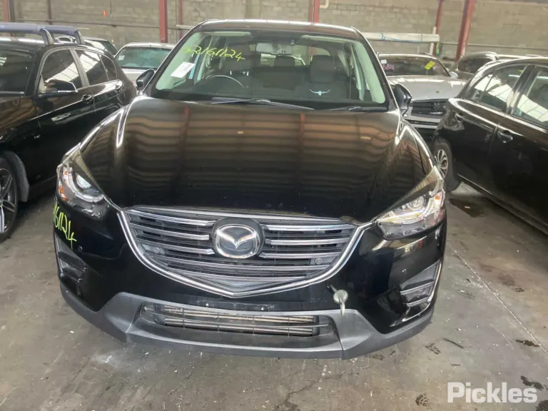 2015 Mazda CX-5 Damaged VIN JM0KE102200304347 – interior seats