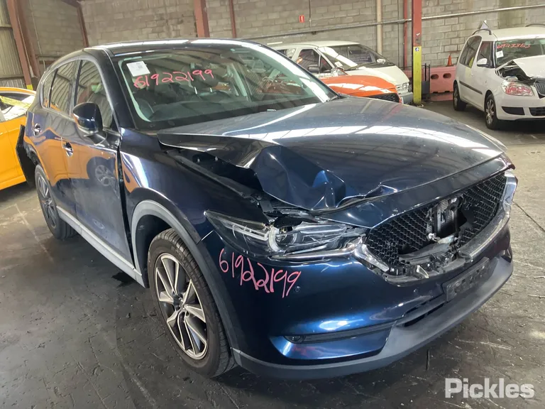 2018 Mazda CX-5 Used VIN JM0KF4WLA00216771 – photo 24