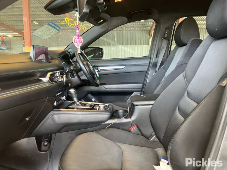 2020 Mazda CX-8 Damaged VIN JM0KG2WLA00301931 – dashboard