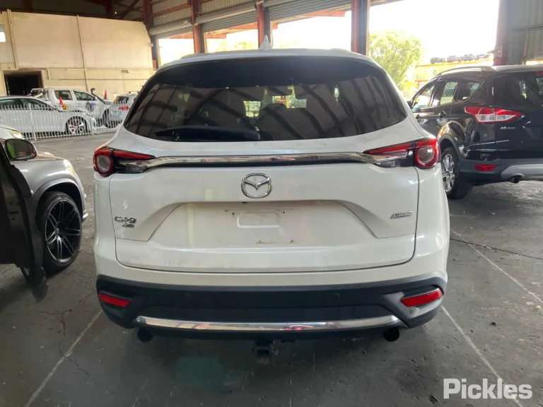 2018 Mazda CX-9 Damaged VIN JM0TC4WLA00300887 – undercarriage