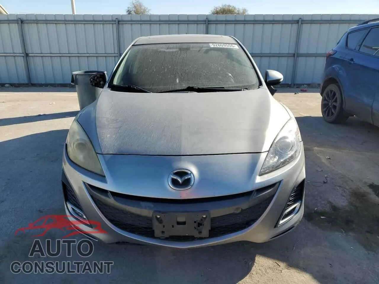 2010 MAZDA MAZDA3 Damaged VIN JM1BL1H51A1171020 – interior seats