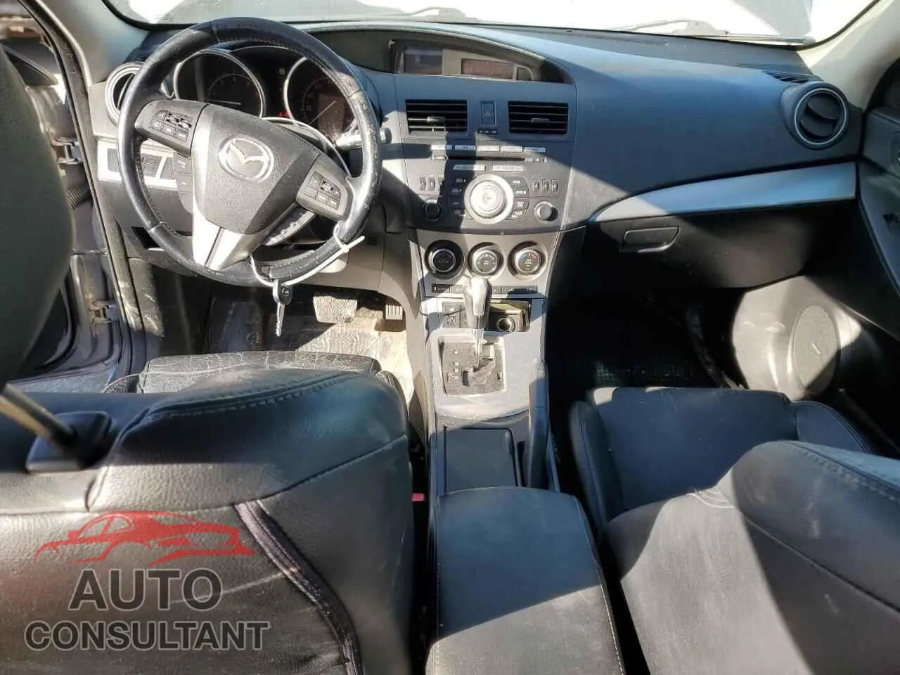 2010 MAZDA MAZDA3 Damaged VIN JM1BL1H51A1171020 – undercarriage