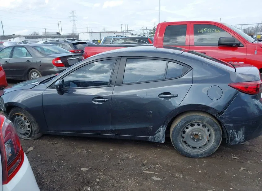 2015 MAZDA MAZDA3 Used VIN JM1BM1U74F1256347 – rear exterior