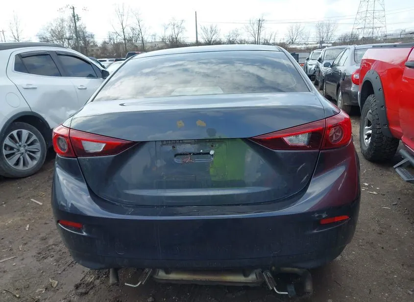 2015 MAZDA MAZDA3 Used VIN JM1BM1U74F1256347 – photo 18