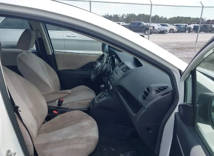 2014 MAZDA Mazda5 Used VIN JM1CW2CL3E0165240 – undercarriage 2014 MAZDA Mazda5 Used VIN JM1CW2CL3E0165240 – undercarriage