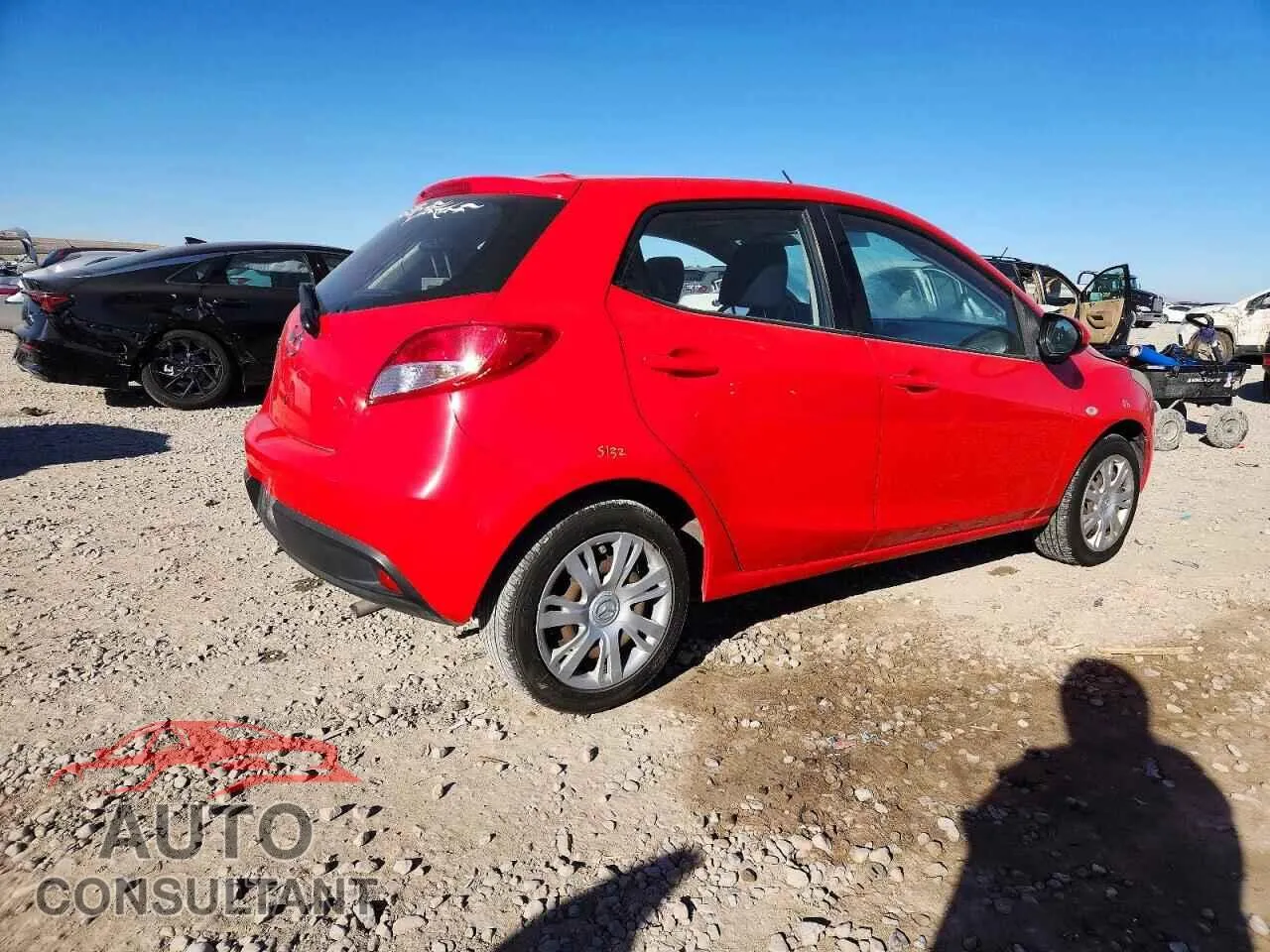 2014 MAZDA 2 Damaged VIN JM1DE1KZ4E0173886 – side profile