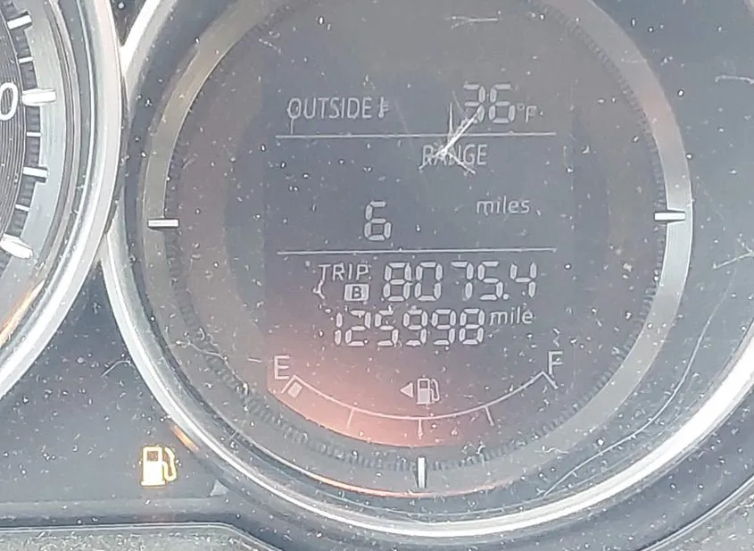 2016 MAZDA MAZDA6 Used VIN JM1GJ1V59G1474300 – odometer reading