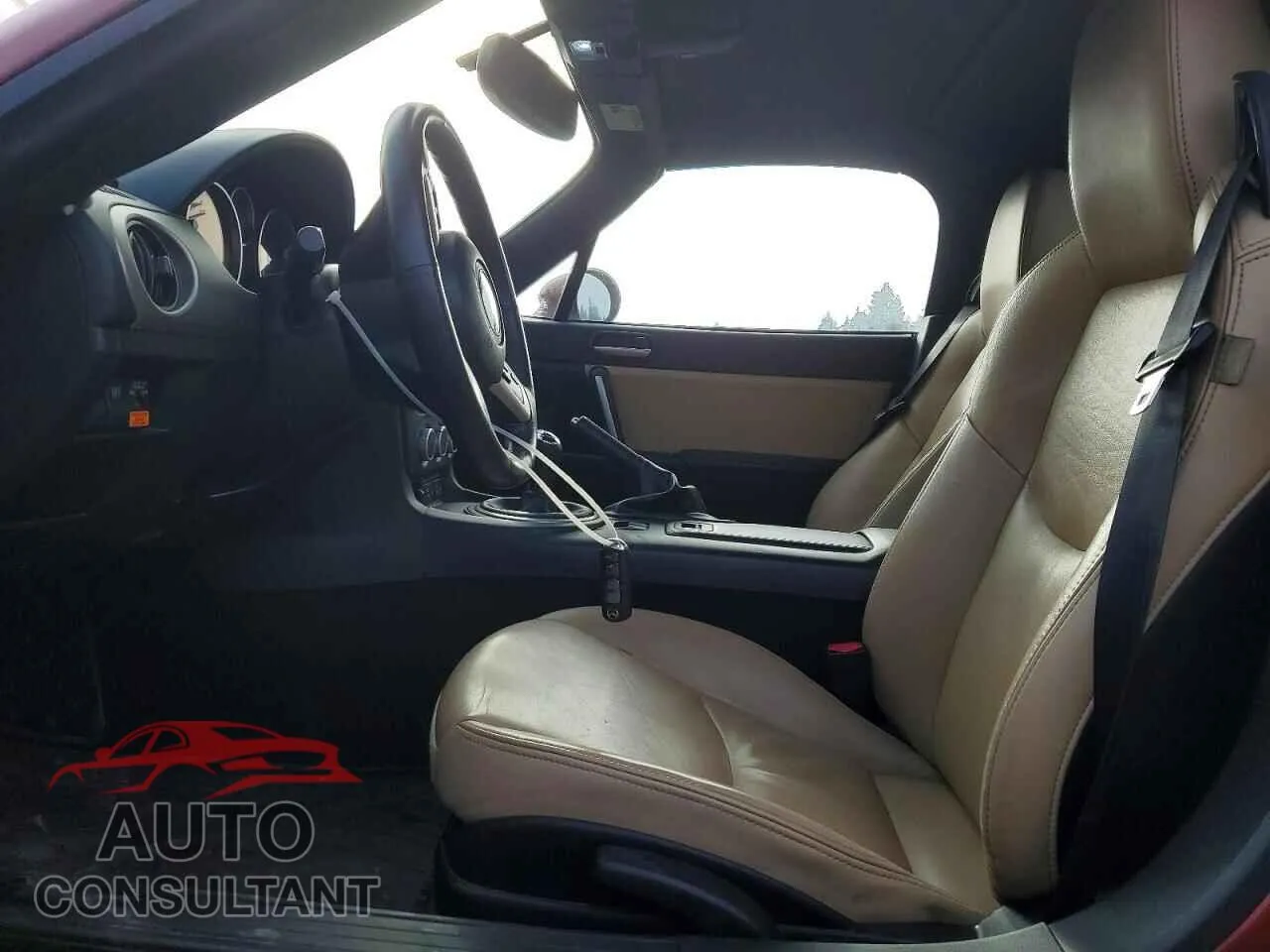 2011 MAZDA MX5 Damaged VIN JM1NC2PF8B0216376 – exterior detail 2011 MAZDA MX5 Damaged VIN JM1NC2PF8B0216376 – exterior detail