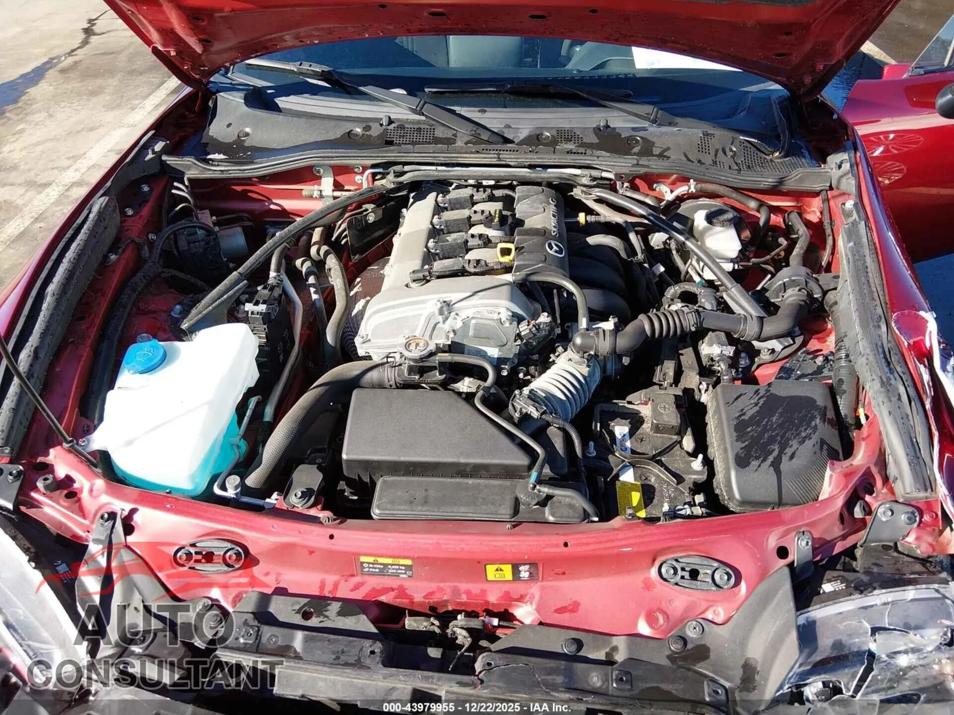 2021 MAZDA MX-5 MIATA Damaged VIN JM1NDAC78M0451093 – odometer reading
