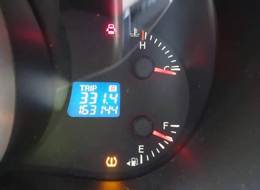 2011 MAZDA CX-7 Used VIN JM3ER2B56B0387213 – undercarriage