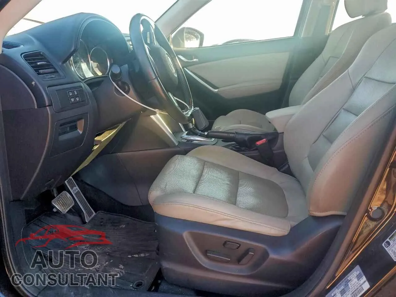 2015 MAZDA CX-5 Damaged VIN JM3KE2DY0F0453282 – exterior detail