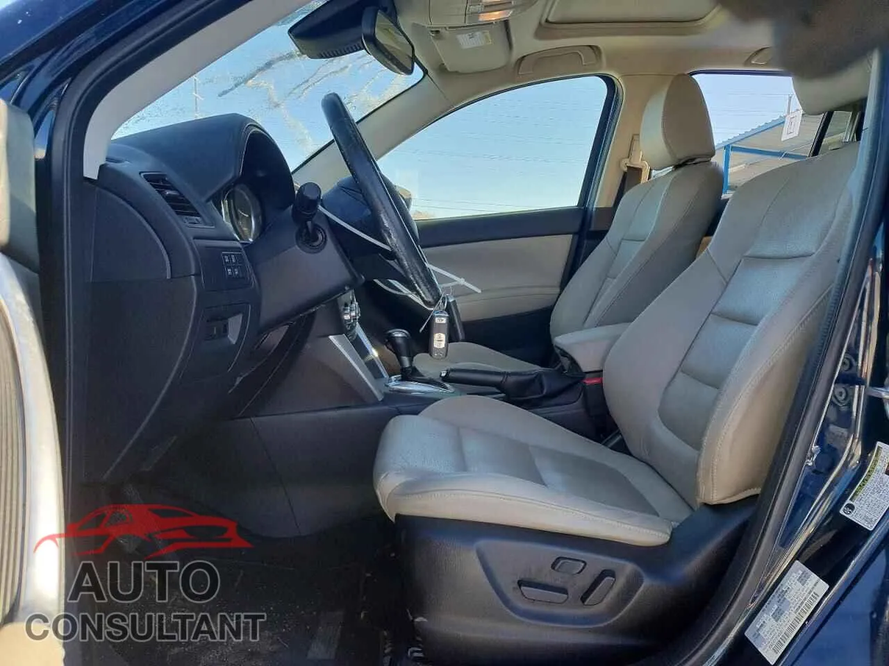 2015 MAZDA CX-5 Damaged VIN JM3KE4DY0F0480817 – exterior detail