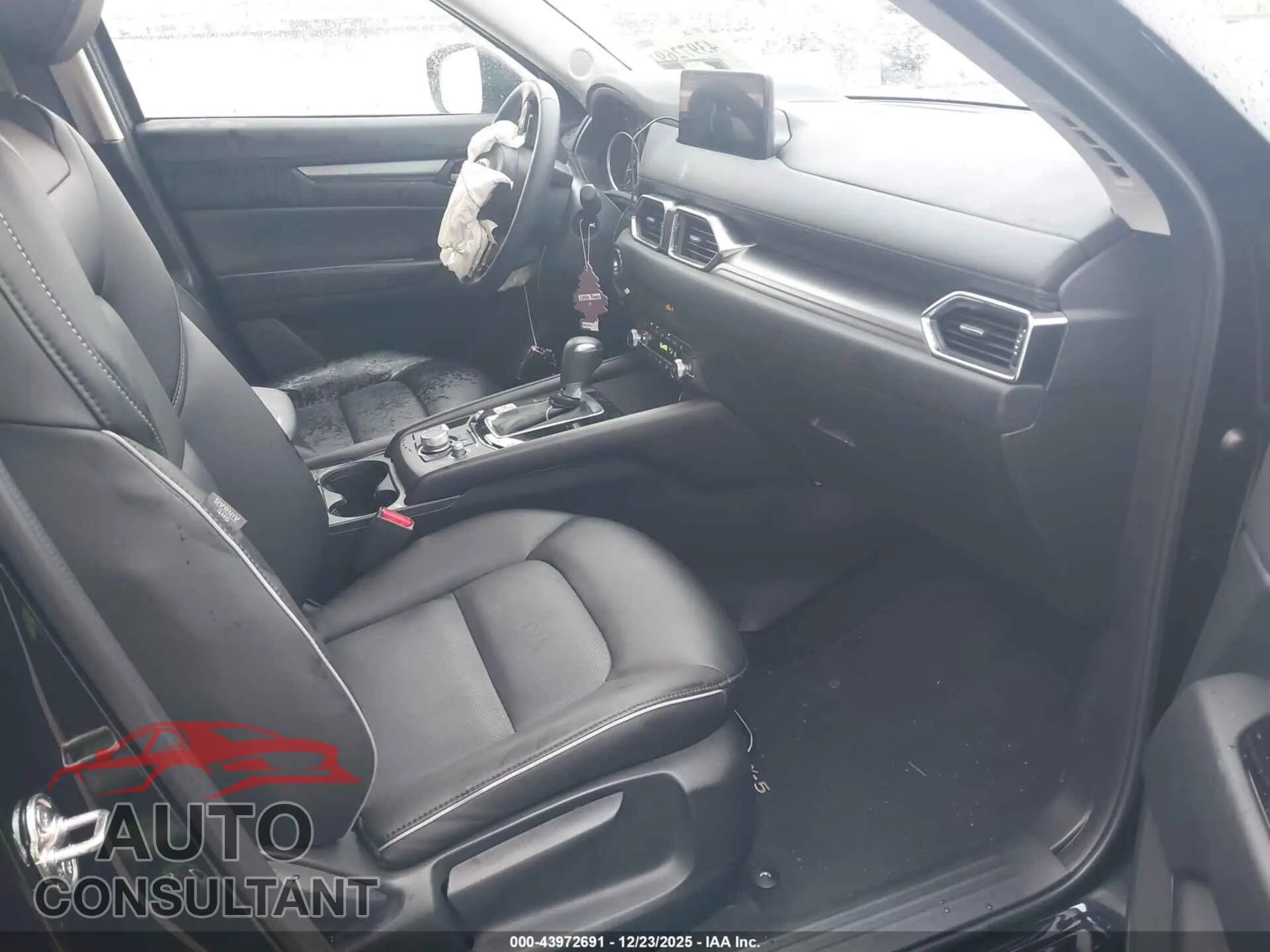 2025 MAZDA CX-5 Damaged VIN JM3KFBBL0S0546527 – interior seats