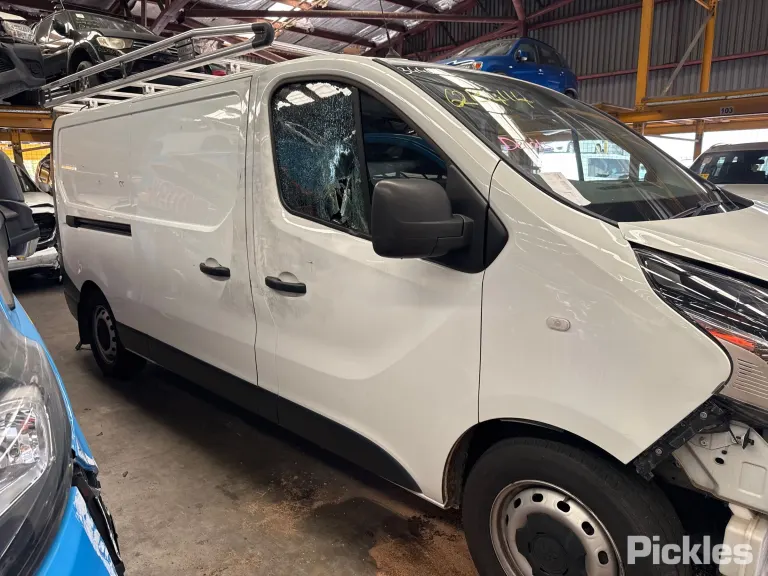 2021 Mitsubishi Express Damaged VIN JMFKFL003MS003357 – side profile