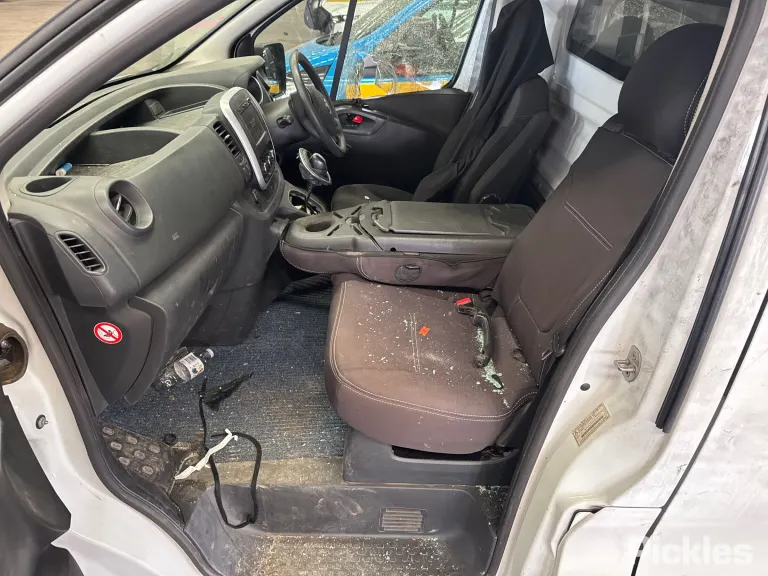 2021 Mitsubishi Express Damaged VIN JMFKFL003MS003357 – engine bay