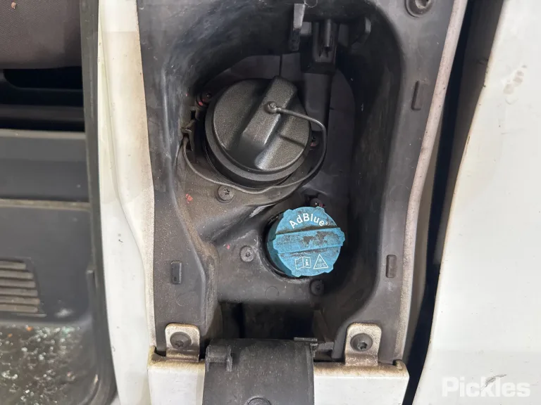2021 Mitsubishi Express Damaged VIN JMFKFL003MS003357 – photo 14