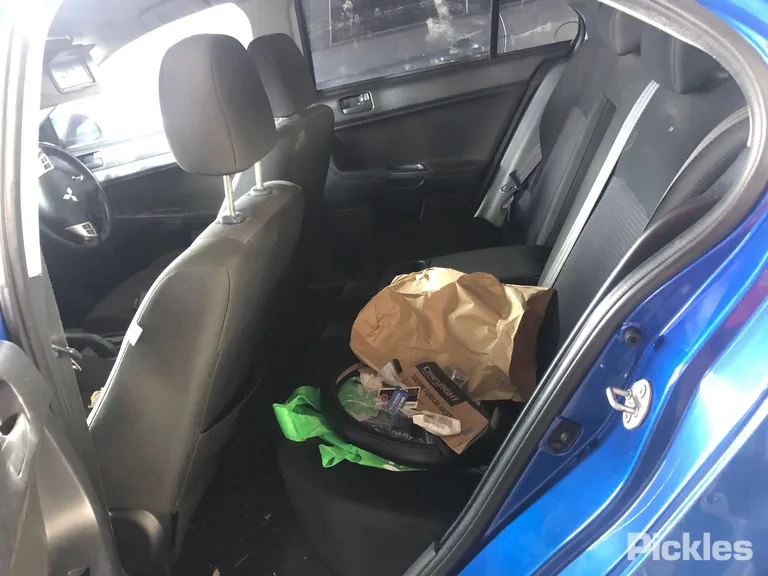 2010 Mitsubishi Lancer Used VIN JMFLTCX4AAU002748 – dashboard