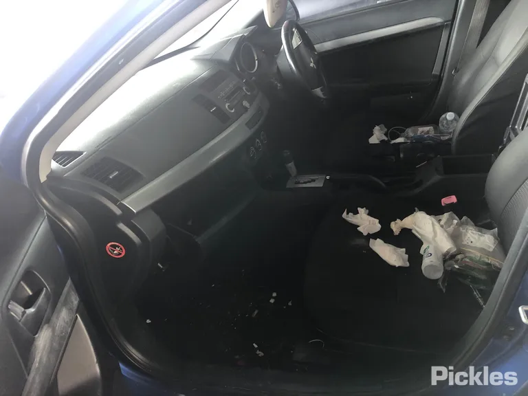 2010 Mitsubishi Lancer Used VIN JMFLTCX4AAU002748 – photo 13