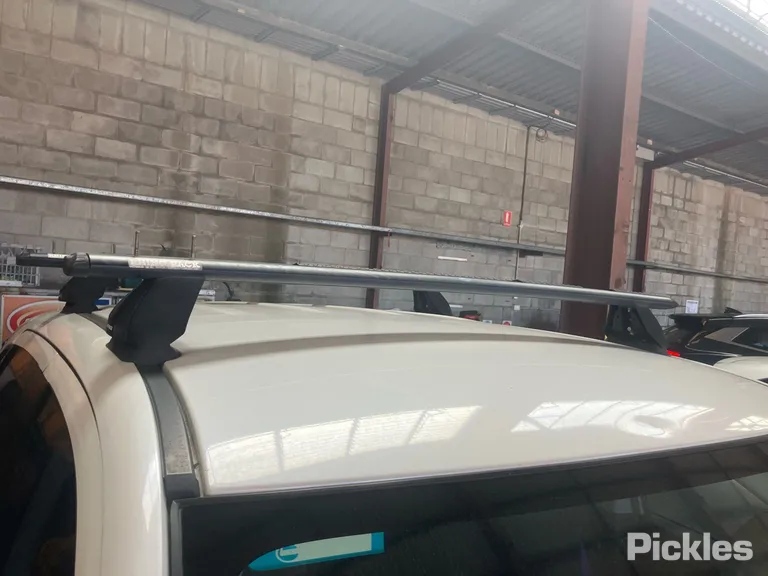 2014 Mitsubishi ASX Used VIN JMFXLGA8WEZ000279 – interior seats