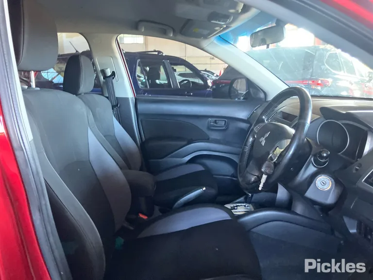 2009 Mitsubishi Outlander Used VIN JMFXTCW5WAZ000871 – rear exterior