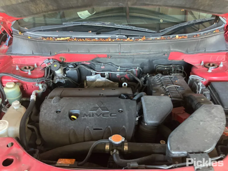2009 Mitsubishi Outlander Used VIN JMFXTCW5WAZ000871 – undercarriage