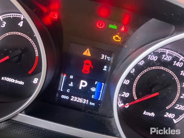 2010 Mitsubishi Outlander Used VIN JMFXTCW5WBZ000398 – odometer reading