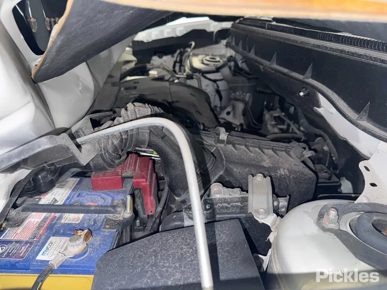 2017 Mitsubishi ASX Used VIN JMFXTGA2WHZ009080 – interior seats
