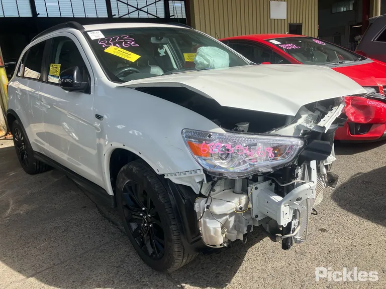 2019 Mitsubishi ASX Used VIN JMFXTGA2WKU022865 – photo 23