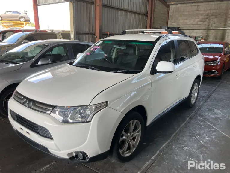 2014 Mitsubishi Outlander Damaged VIN JMFXTGF7WEZ001229 – photo 19