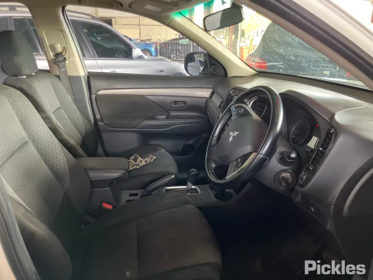2014 Mitsubishi Outlander Damaged VIN JMFXTGF7WEZ001229 – photo 30