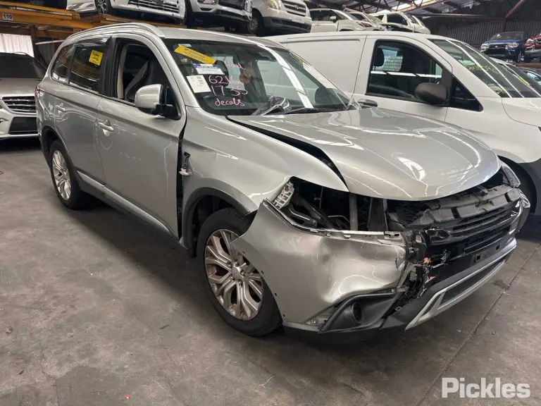 2020 Mitsubishi Outlander Damaged VIN JMFXTGF8WLJ003505 – photo 28 2020 Mitsubishi Outlander Damaged VIN JMFXTGF8WLJ003505 – photo 28