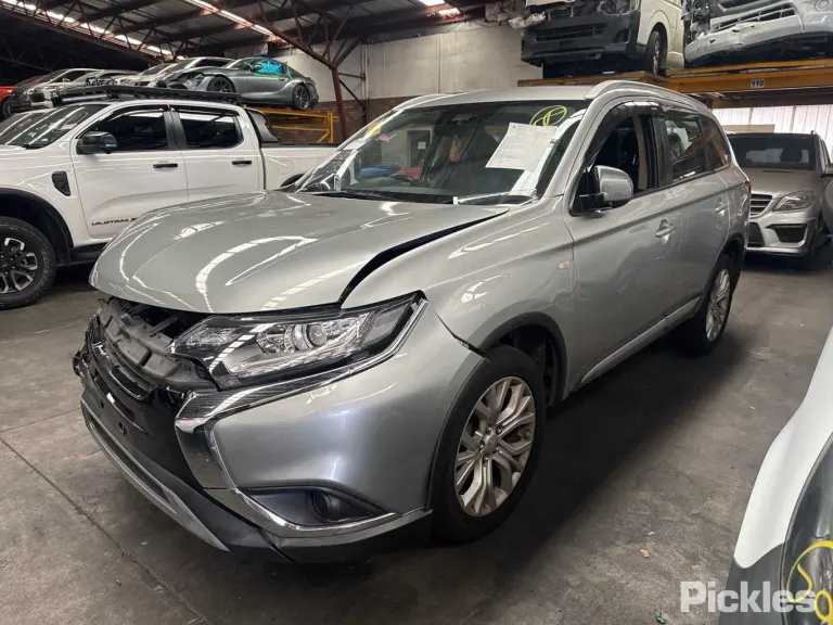 2020 Mitsubishi Outlander Damaged VIN JMFXTGF8WLJ003505 – photo 32 2020 Mitsubishi Outlander Damaged VIN JMFXTGF8WLJ003505 – photo 32