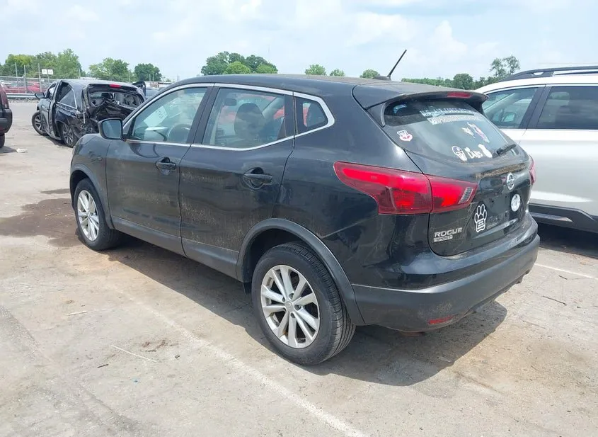 2017 Nissan Rogue Sport Used VIN JN1BJ1CRXHW132717 – front exterior