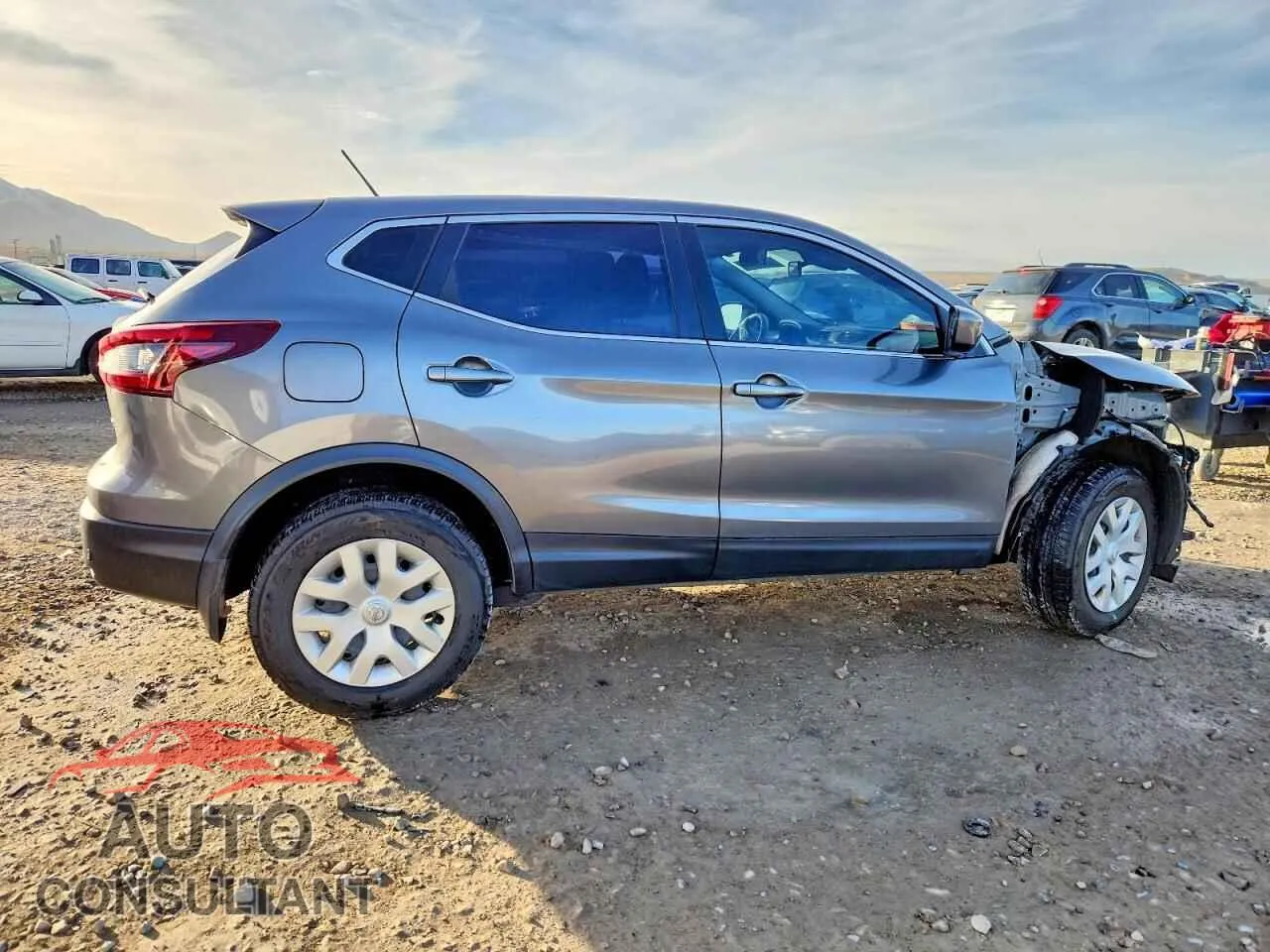 2020 NISSAN ROGUE Damaged VIN JN1BJ1CW1LW647667 – side profile
