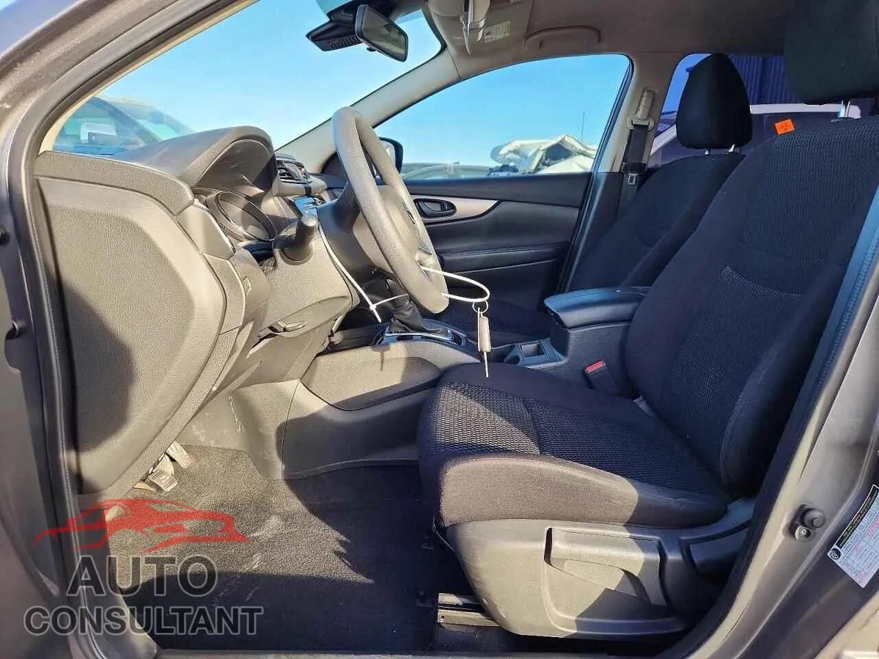 2020 NISSAN ROGUE Damaged VIN JN1BJ1CW1LW647667 – exterior detail