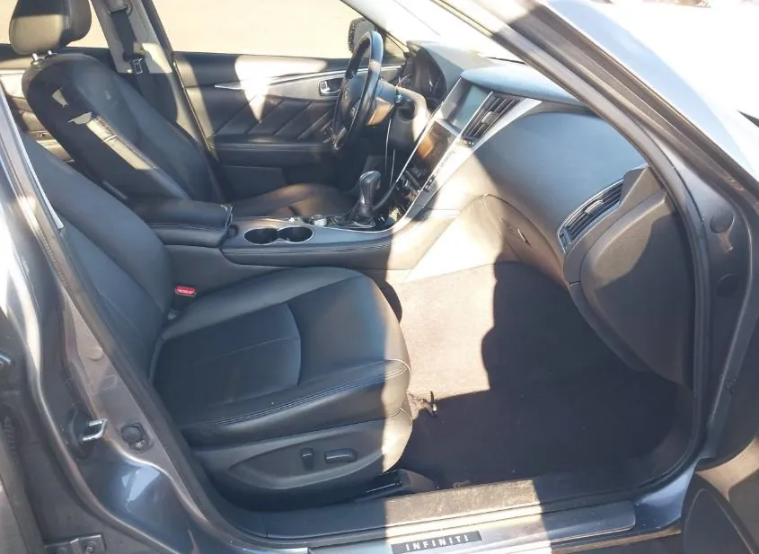 2014 INFINITI Q50 Used VIN JN1BV7AR7EM691563 – trunk area